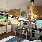 Quinta Ivonne