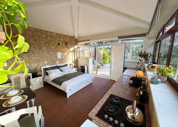 Quinta Ivonne * מונטמור-או-וליו